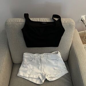 Shein Black Crop Tom & H&M White Distressed Denim Shorts - Size XS & 4
